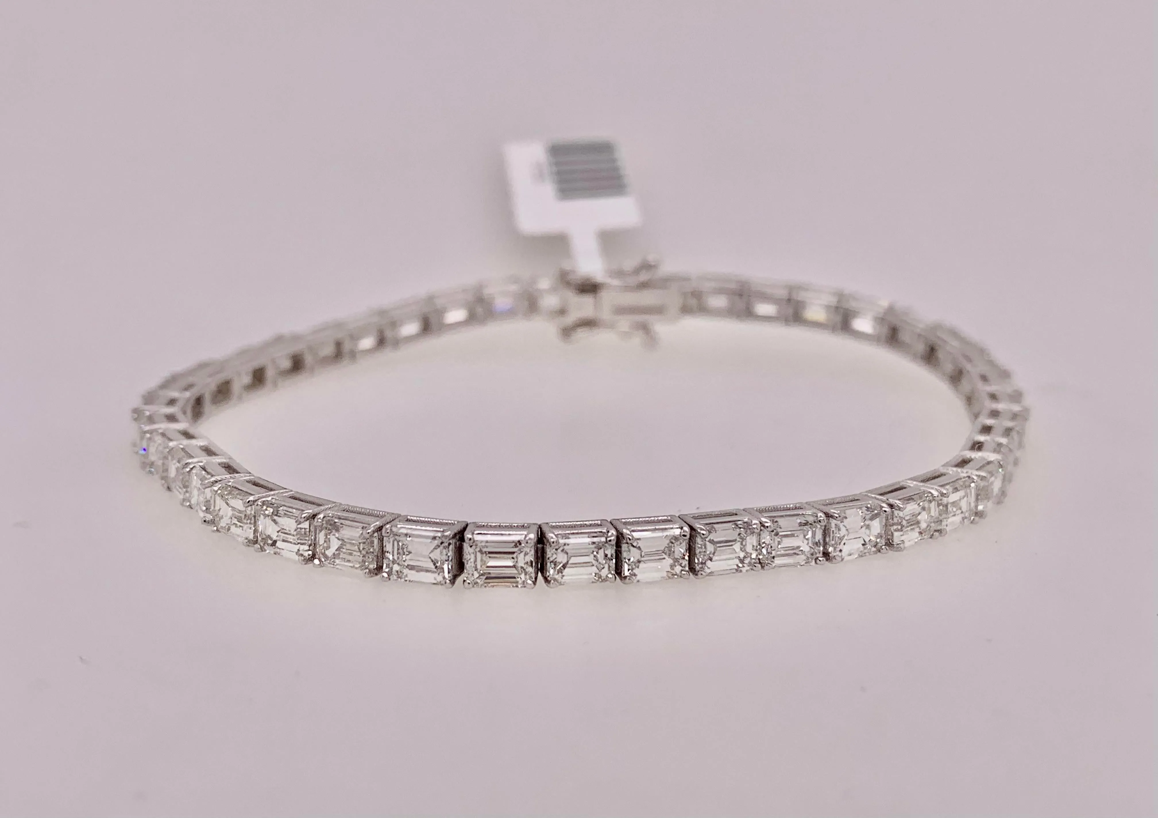 14K White Gold Emerald Cut Tennis Bracelet