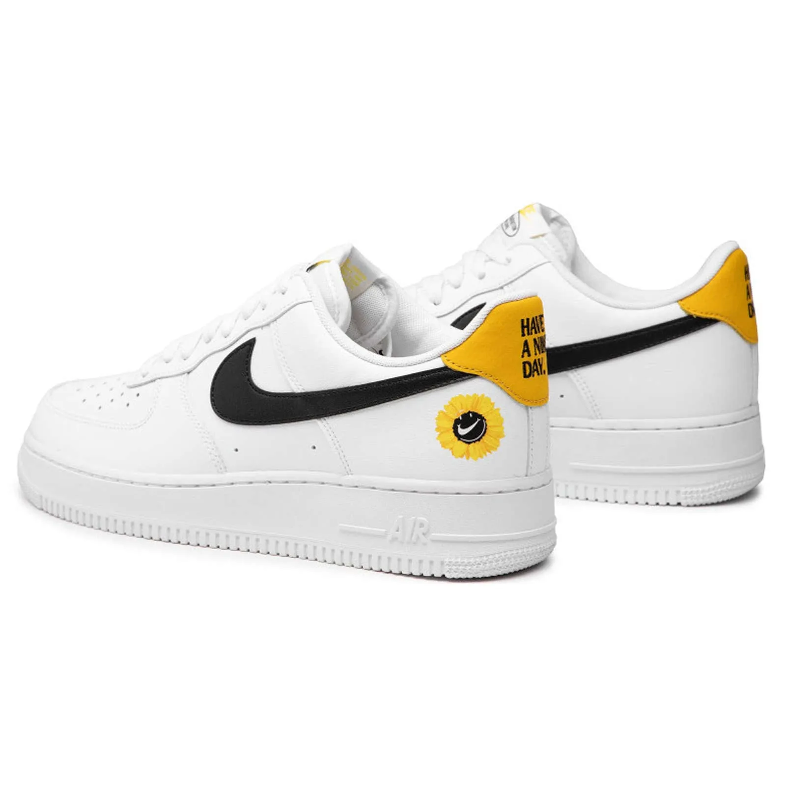 Air Force 1 '07 LV8 2 Full Grain Leather Unisex Low-Top Trainers