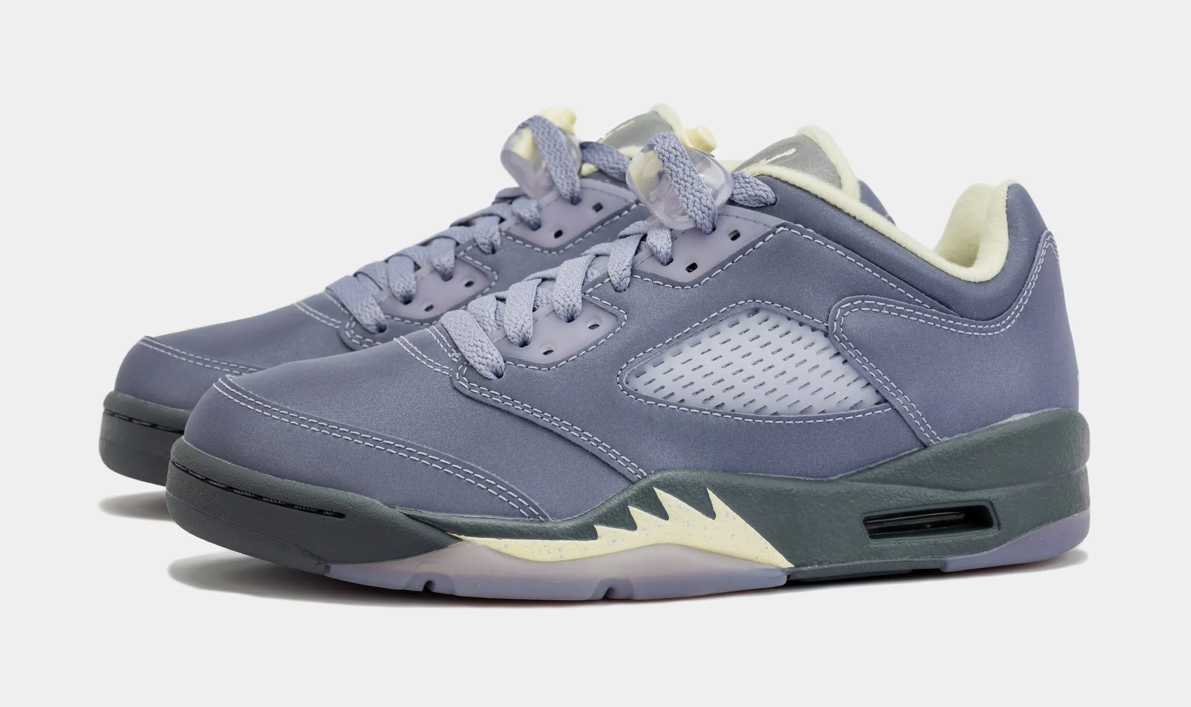 Air Jordan 5 Retro Low Indigo Haze Womens Lifestyle Shoes (Purple)