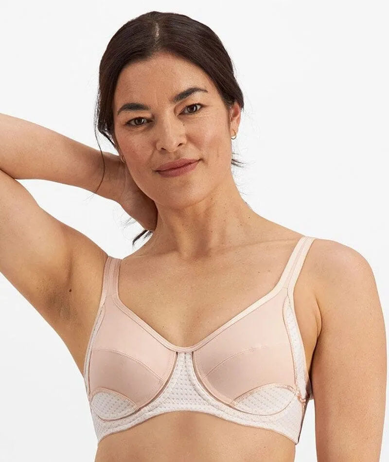 Berlei Electrify Underwire Sports Bra - Nudeglow