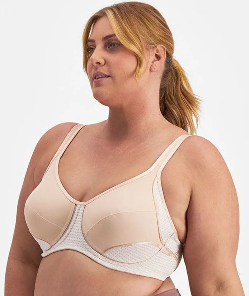 Berlei Electrify Underwire Sports Bra - Nudeglow