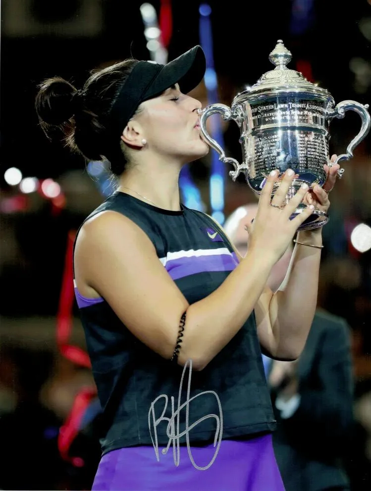 Bianca Andreescu Autographed 2019 US Open Tennis Trophy Celebration 16x20 Photo