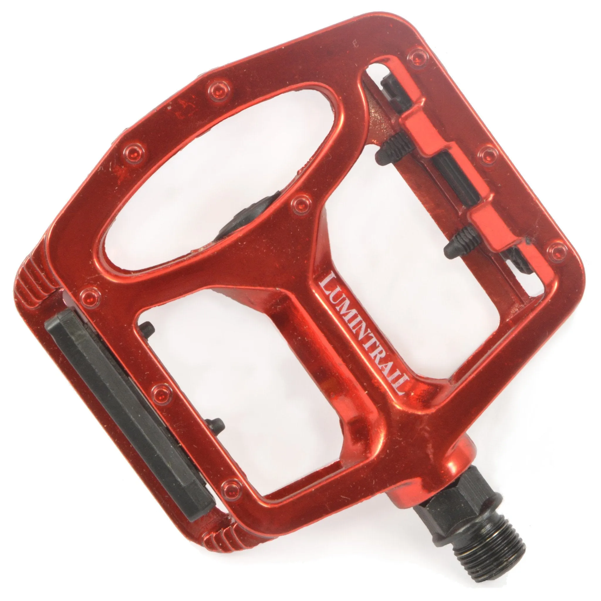 Bike Pedals: Light Weight with Anti-Skid Pins