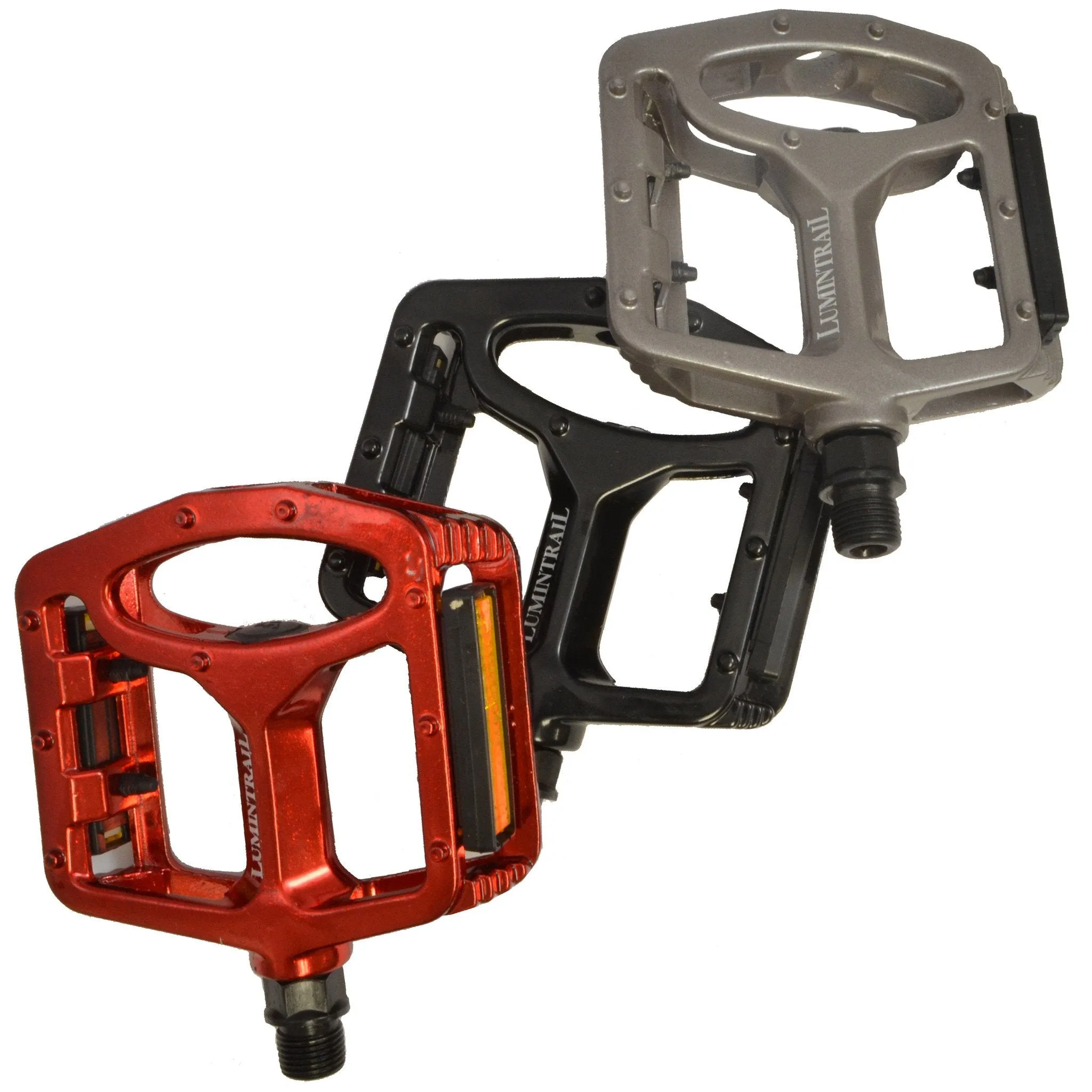 Bike Pedals: Light Weight with Anti-Skid Pins