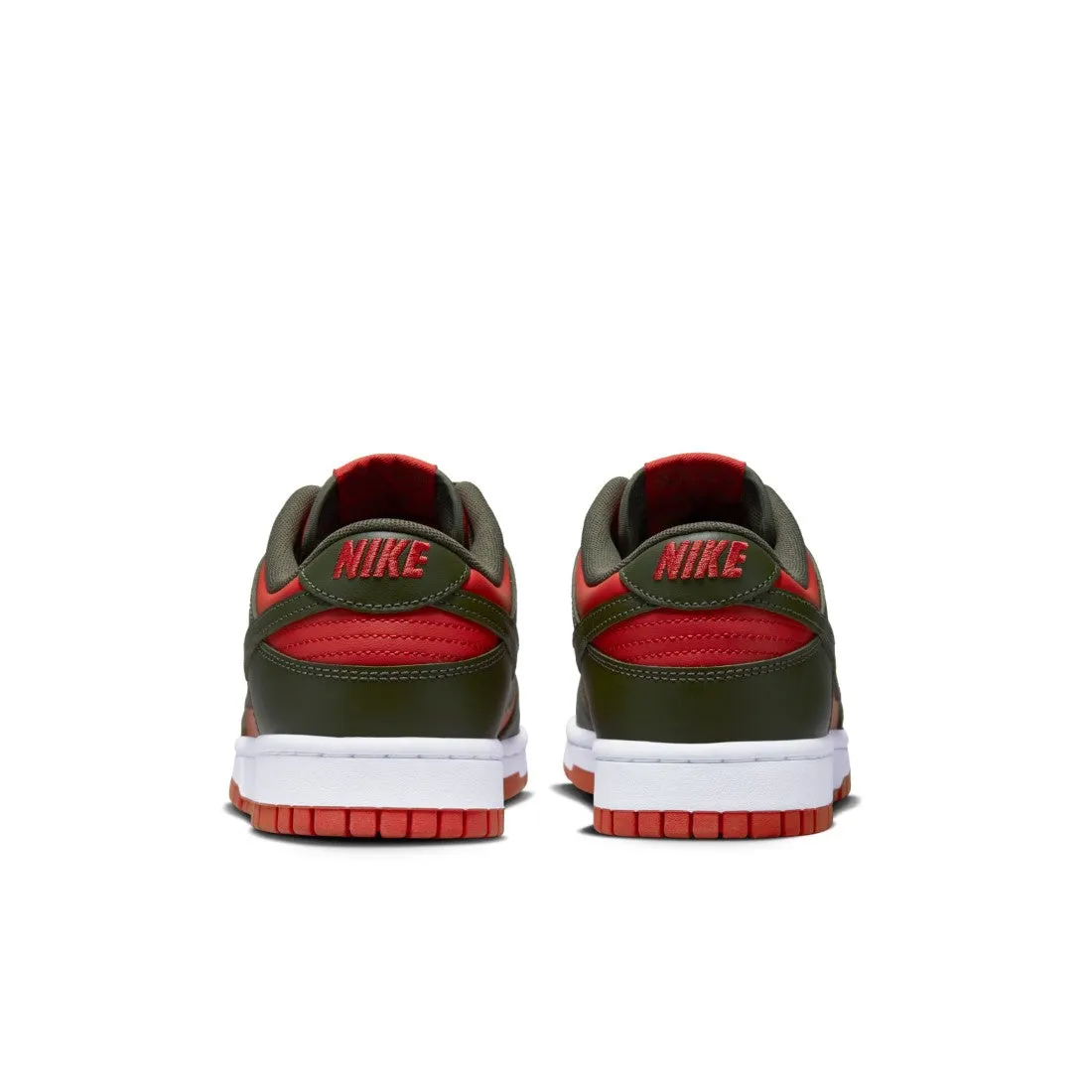 Dunk Low Retro Bttys Lifestyle Shoes