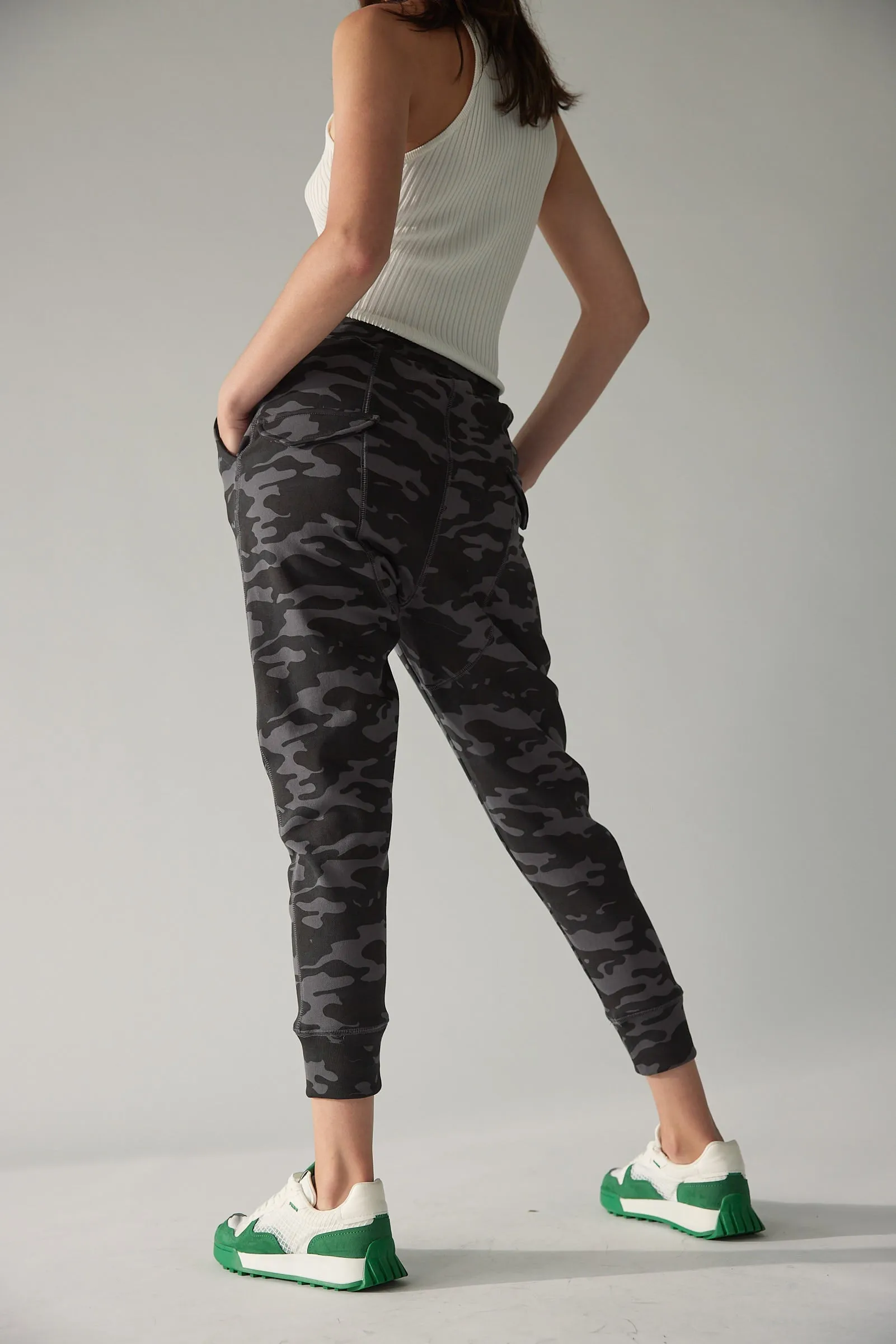 Shen Luxe Camo Sweat Pant