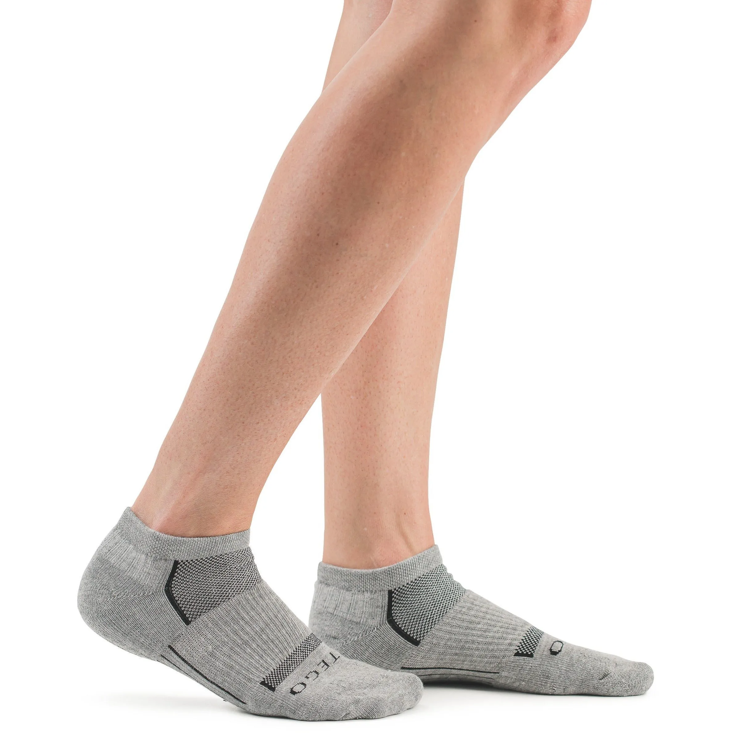 Stego StrideTec Cushioned No Show Socks