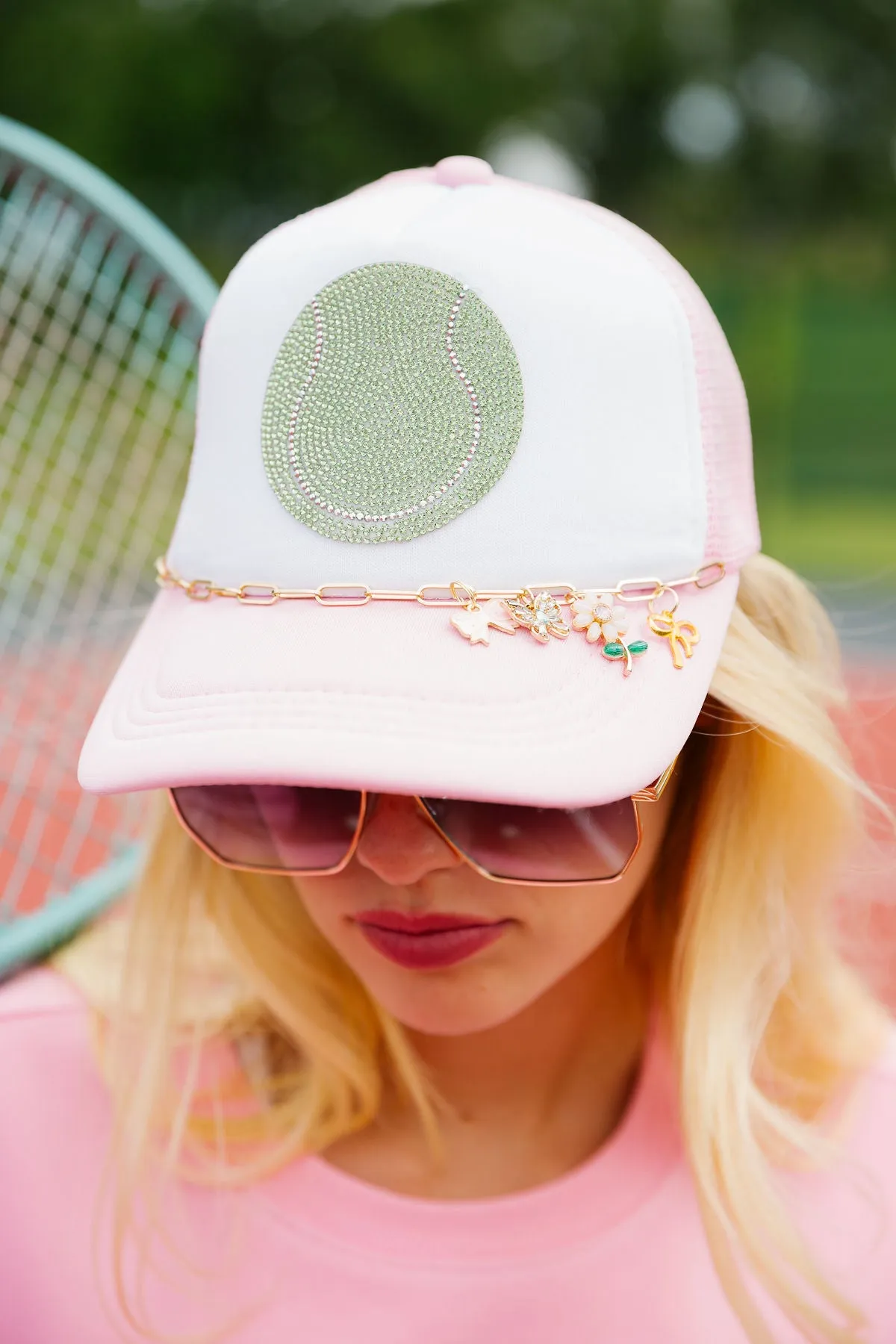 TENNIS CHARMS TRUCKER HAT