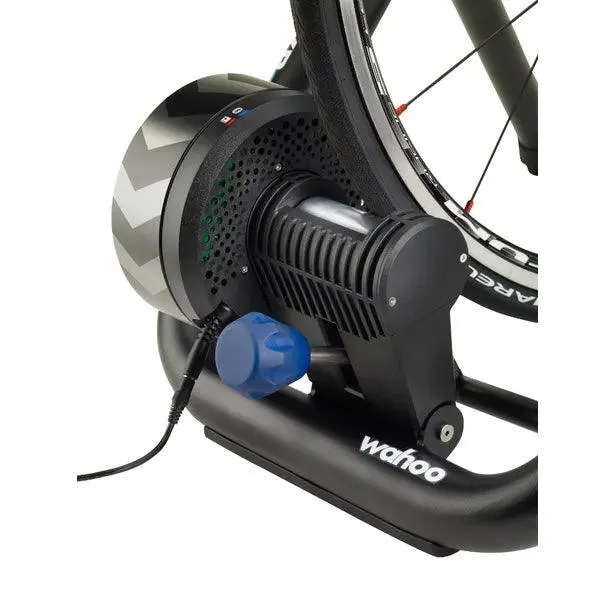 Wahoo KICKR SNAP Wheel-On Smart Trainer